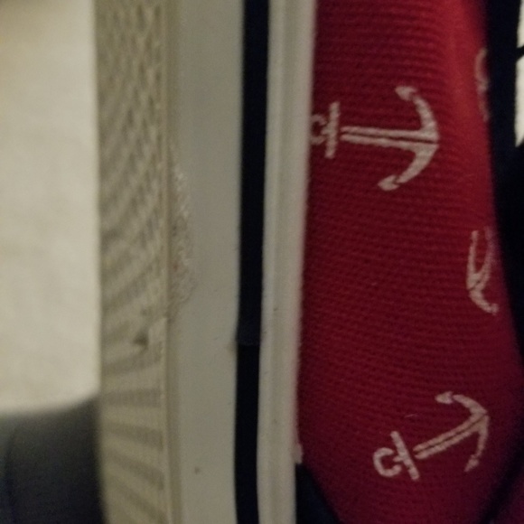 BNWT Red Anchor Canvas size small ( 6 / 7) slipons - Picture 4 of 5